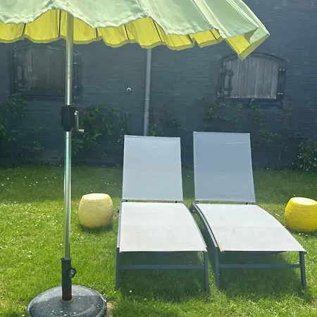 Panzió De Weelen Met Jacuzzi Huwelijks Topkeuze! Lutjebroek