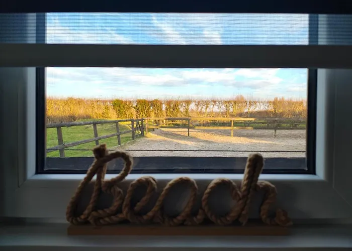 De Weelen Met Jacuzzi En Of Zwembad Topkeuze Romantiek Lutjebroek