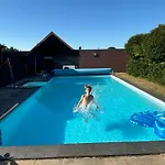 De Weelen Met Jacuzzi En Of Zwembad Topkeuze Romantiek Bed and Breakfast