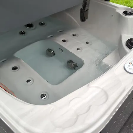 De Weelen Met Jacuzzi En Of Zwembad Topkeuze Romantiek Bed & Breakfast