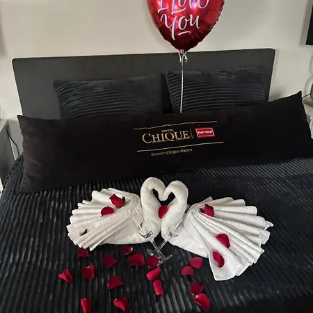 De Weelen Met Jacuzzi En Of Zwembad Topkeuze Romantiek Panzió 4*